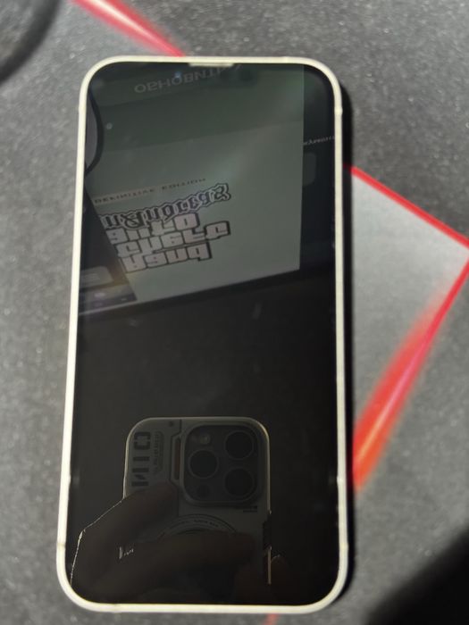 В продаже iphone 13 256gb