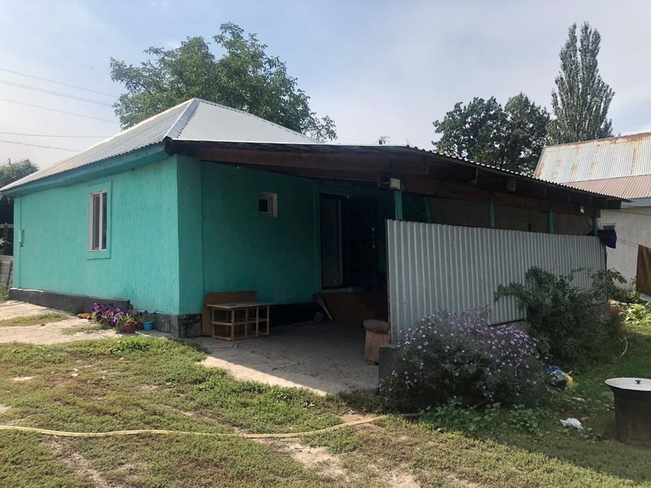 Продаётся дом  в Красном востоке