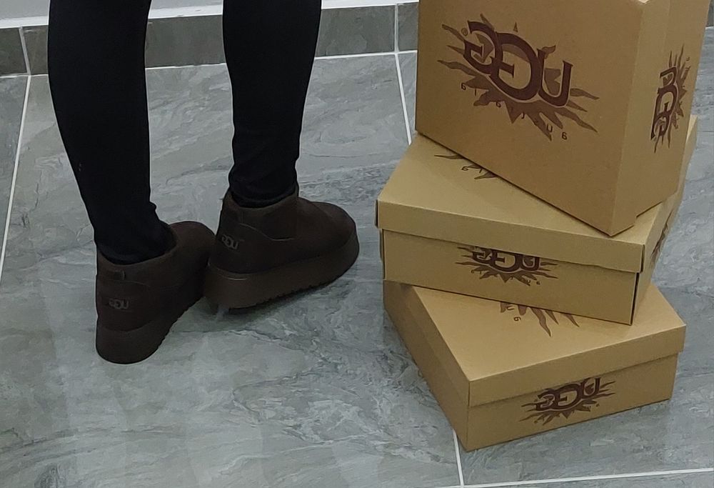 Боти UGG черни,беж,кафеви