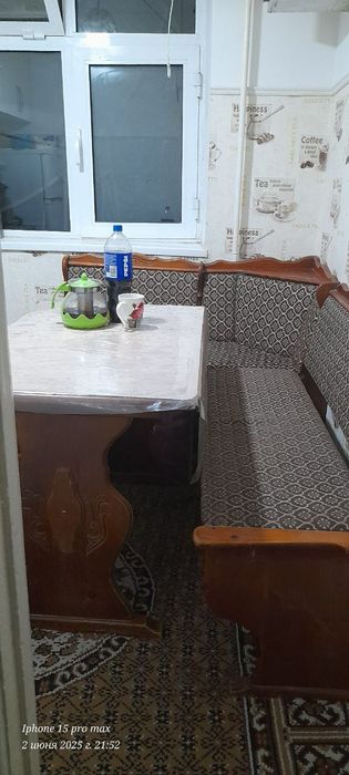 Уй сотилади. 2хонали