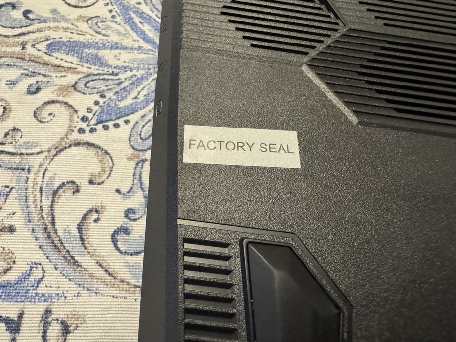 Продавам MSI Katana GF66 – като нов