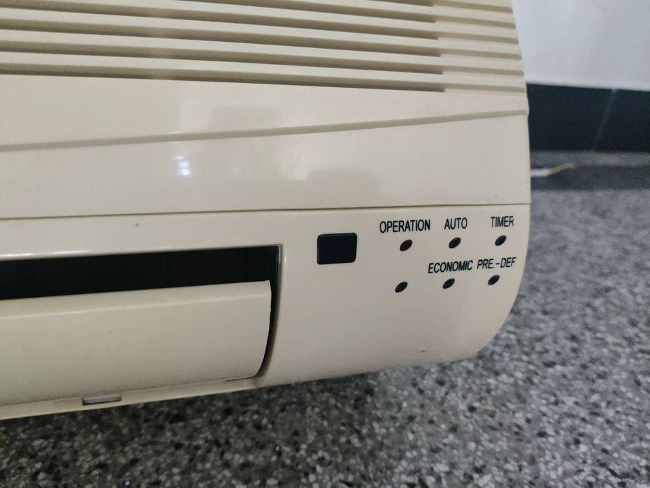 Климатик 12 дванайска Midea MSG-12HR в идеално техническо състояние!