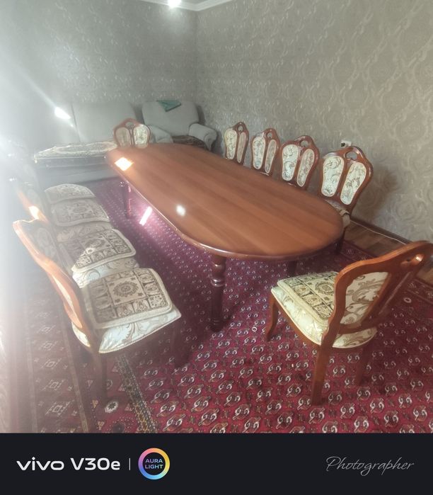 Стол  1та  стул 10 та холати урта  столи хонтахта хам бди