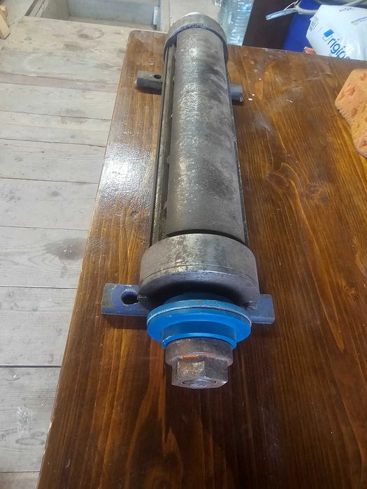 Ax de abric 3 cutite