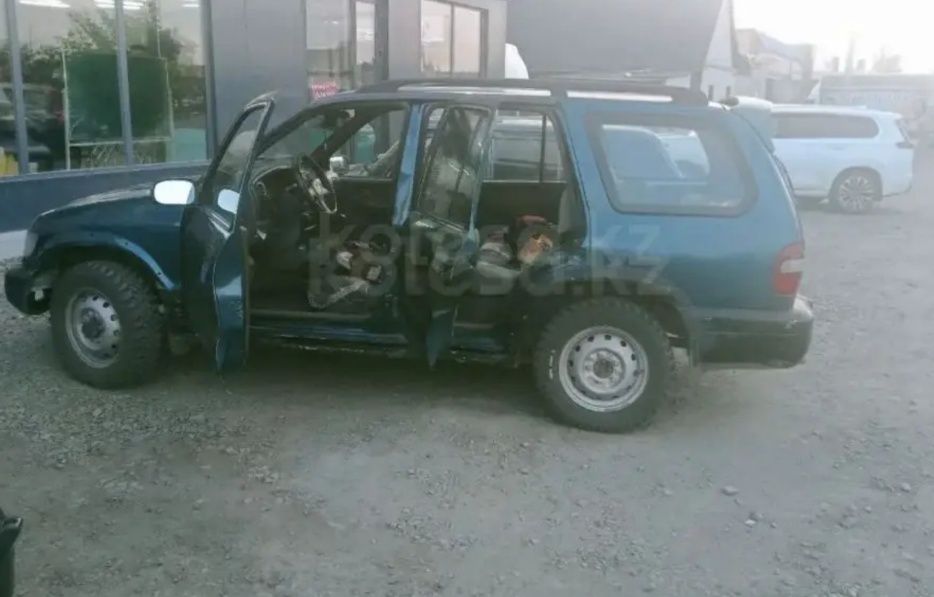 Продам рамный внедорожник