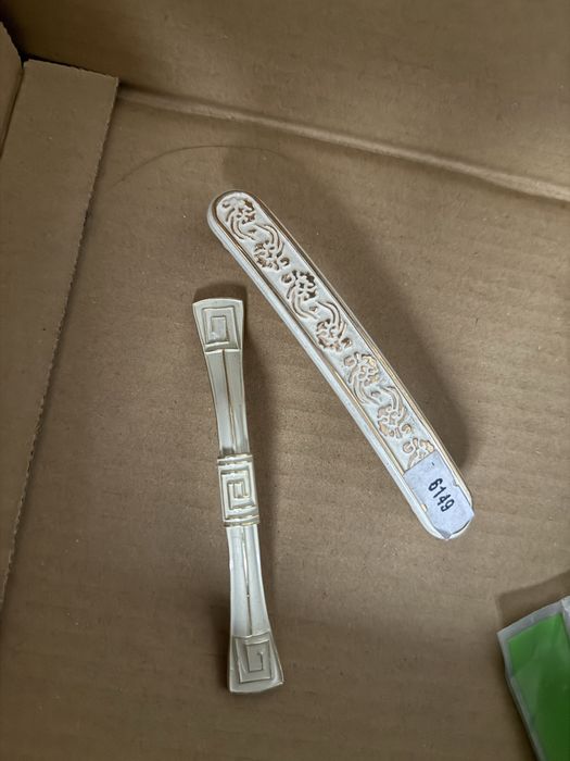 Мебельные ручки