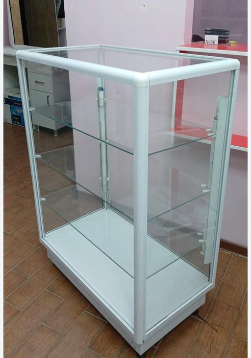 Стекляные, железные витрины