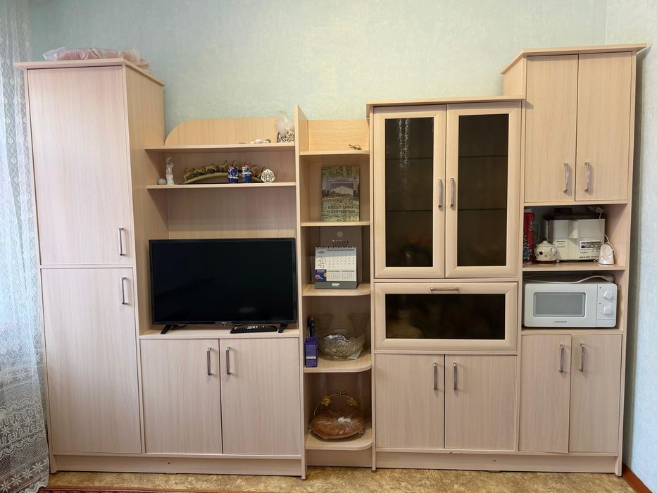 Стенка кухонная 70 000 тг