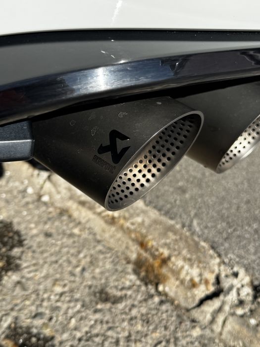 VW Golf 7,5 R 310 HP 4 Motion Akra