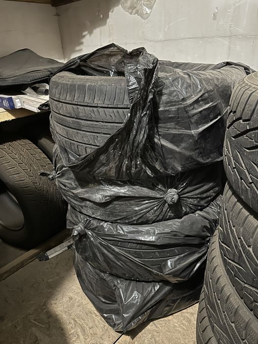 Dunlop шины комплект