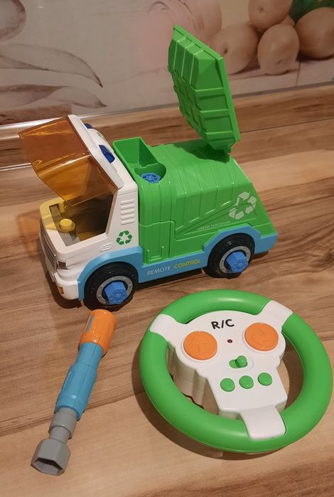 Машина на радиоуправлении