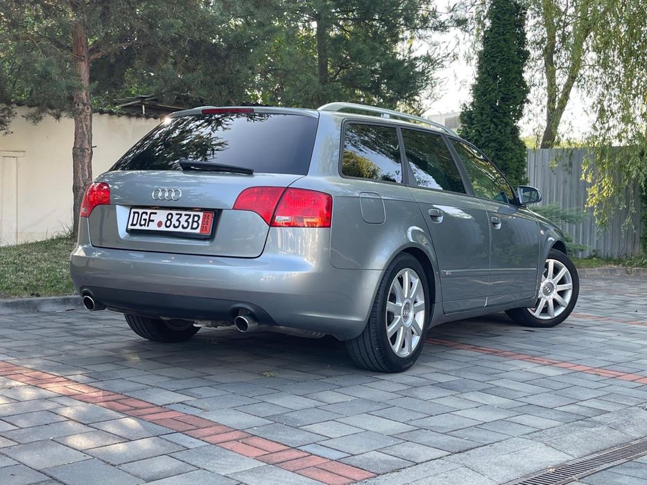 Audi A4/S-Line interior-exterior/2006/Euro 4/Climatronic