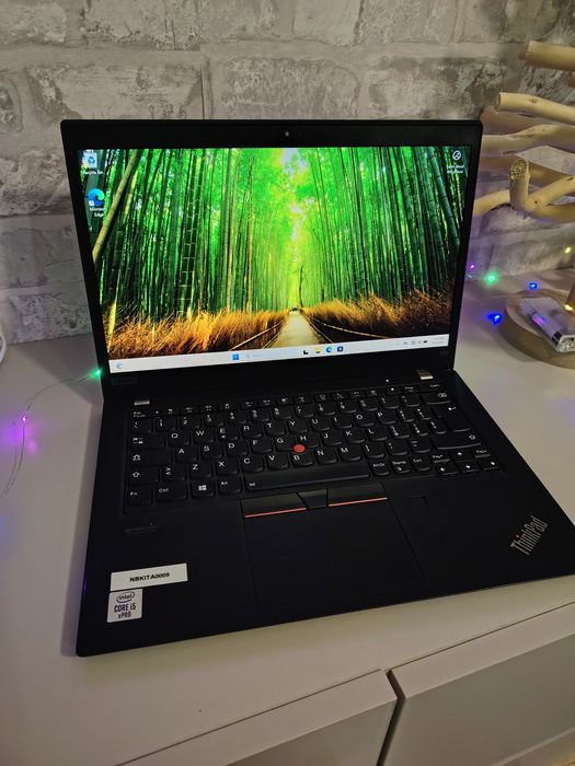 Laptop Lenovo i5-10310U  Gen 10 16GB Rami 256GB ThinkPad X3