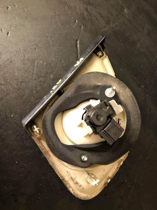 stop haion dreapta vw jetta 3