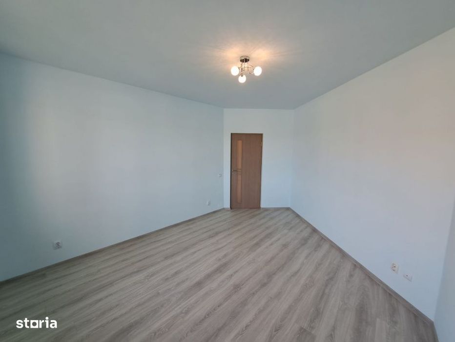 Apartament cu 3 camere, zona Vivo, Floresti