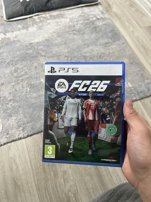 Продаю Пс 5  в идеальном состоянием