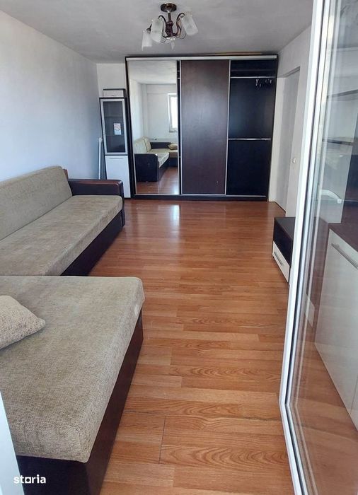 2 camere decomandat Mega Mall