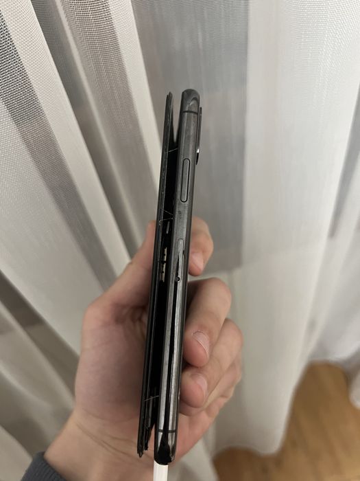 Айфон Х  64 гб.