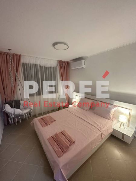 Продава се Тристаен апартамент в Ахелой - 106 кв.м за 1274 €/кв.м - Снимка #3