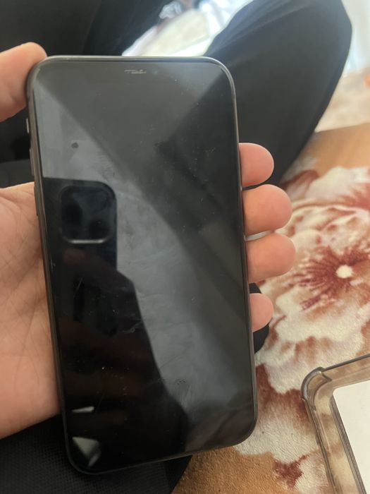 IPhone 11 продам