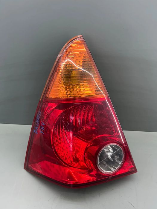 Lampa / Tripla stop stanga pe aripa Daihatsu YRV 1.0 MT (64 hp)