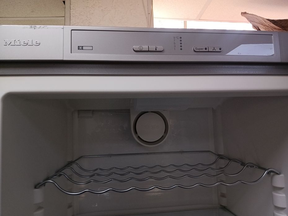 Комплект огромни иноксови фризер и хладилник  Миеле Miele 2 г.Гаранция