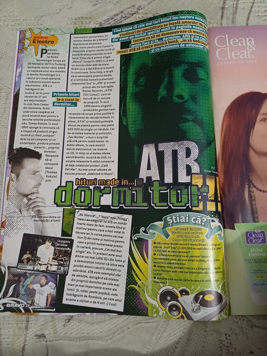 Vand revista Bravo noiembrie 2008, completă, cu Andra, cu 2 POSTERE cu Selena Gomez si Jonas Brothers in stare impecabilă