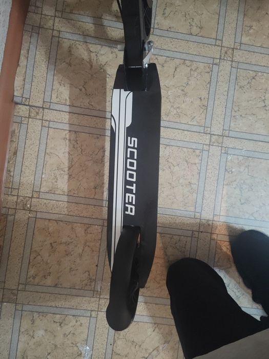 Самокат SKOOTER.