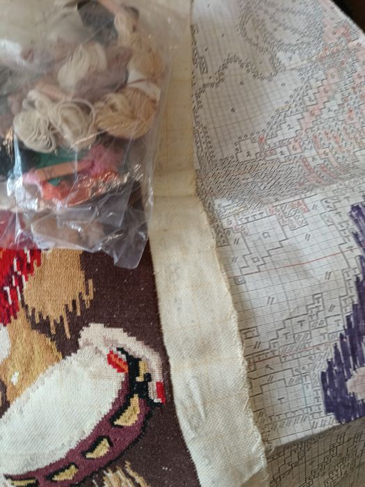 Голям гоблен ДОРИТА , малък Мадоната на Стефанова и Момичето с шапката