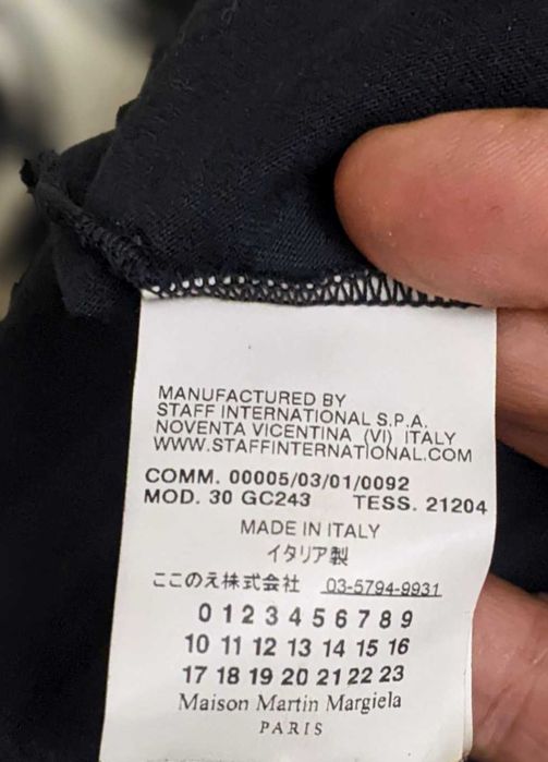 Tricou MAISON MARGIELA, autentic, v neck, splash water, marimea XL