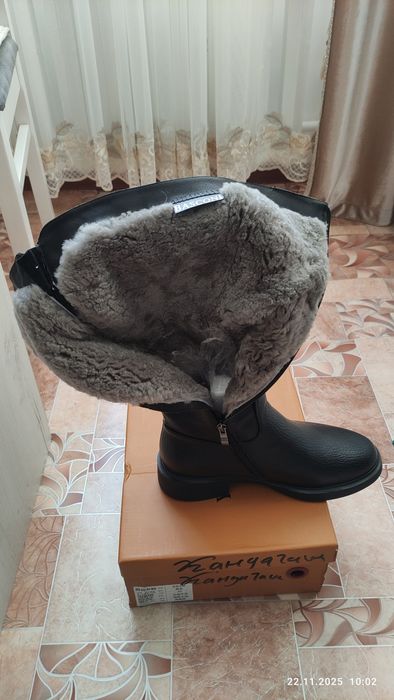 Сапоги зимние новые