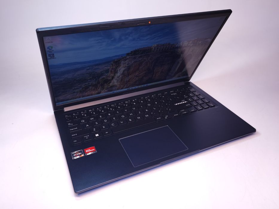 Asus VivoBook 15 M1502Y Amd Ryzen 5 7430U 2.3Ghz | #D93452