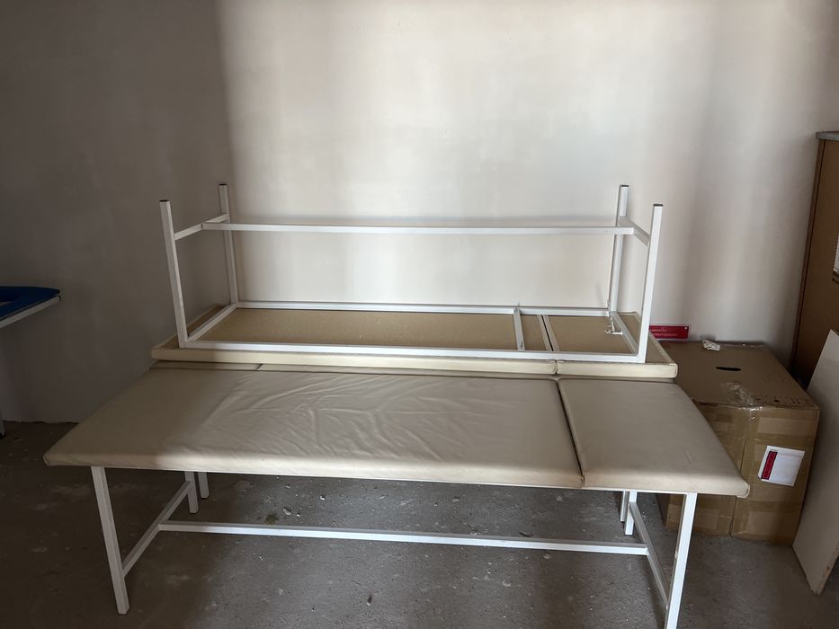 Продам медицинские кушетки