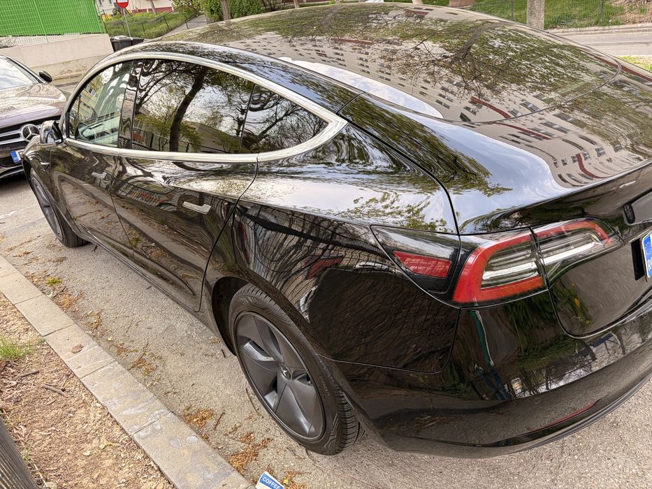 Vând Tesla Model 3 Standard Range Plus (SR+)306 CP
