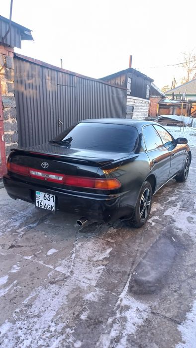 Продам тойота карина