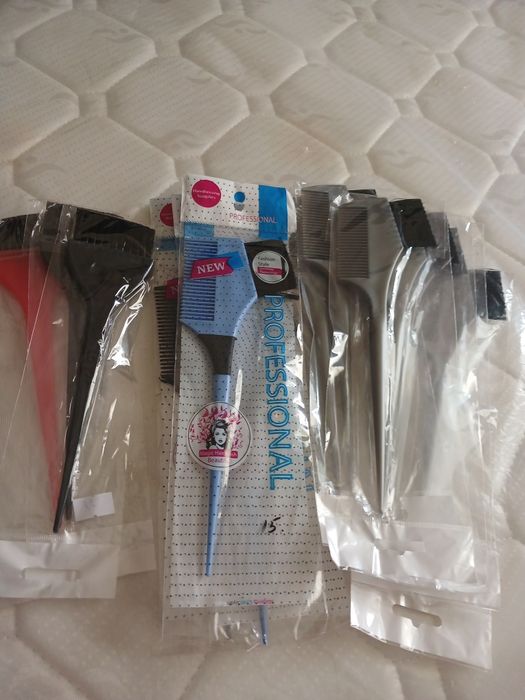 Продам шапочки, щётки, ободки, уточки