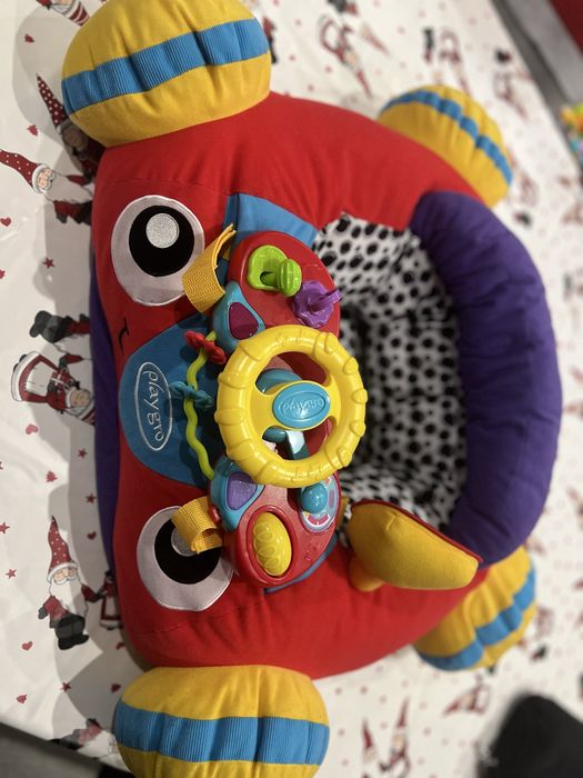 Игрален център кола с музика