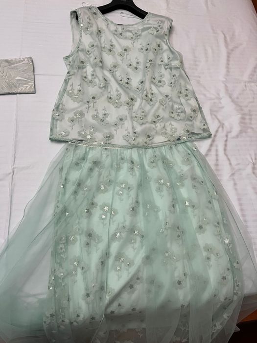 Продам костюм тройку