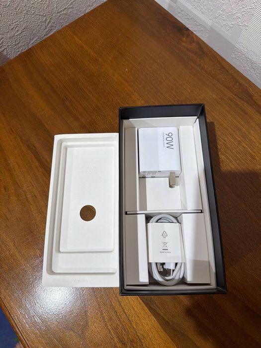 Продаётся Xiaomi ultra 14
