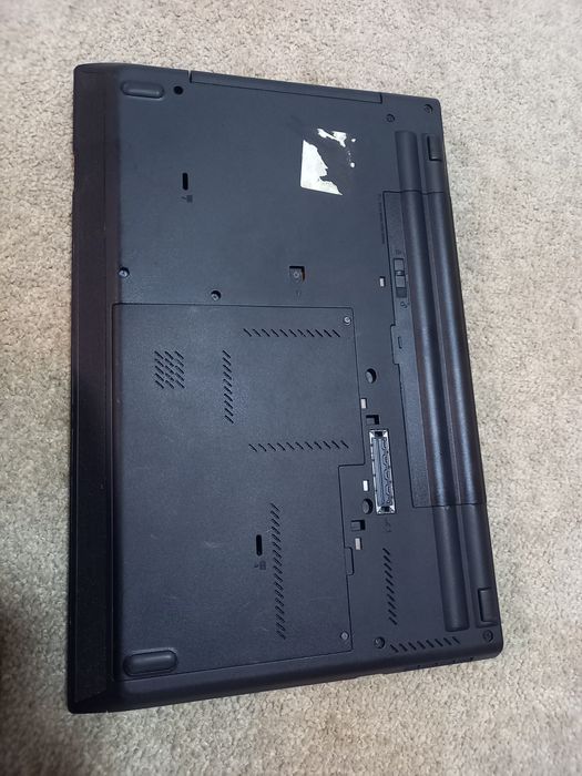 Laptop intel i7 ,ssd128,Ram 8gb ,baterie noua