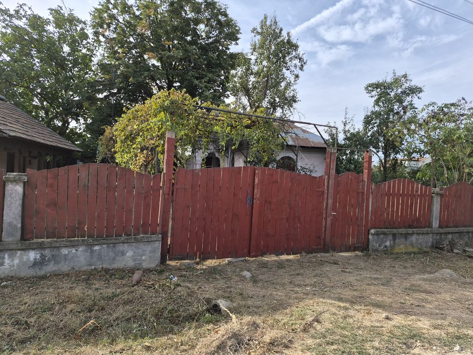 Vand casa vârvor