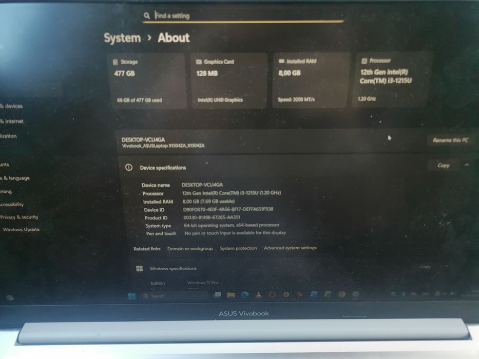 Laptop ASUS Vivobook I3 gen. 12