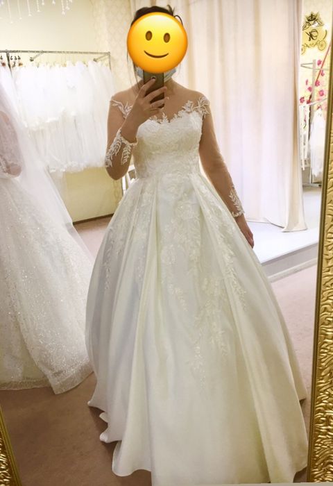 Свадебное платье