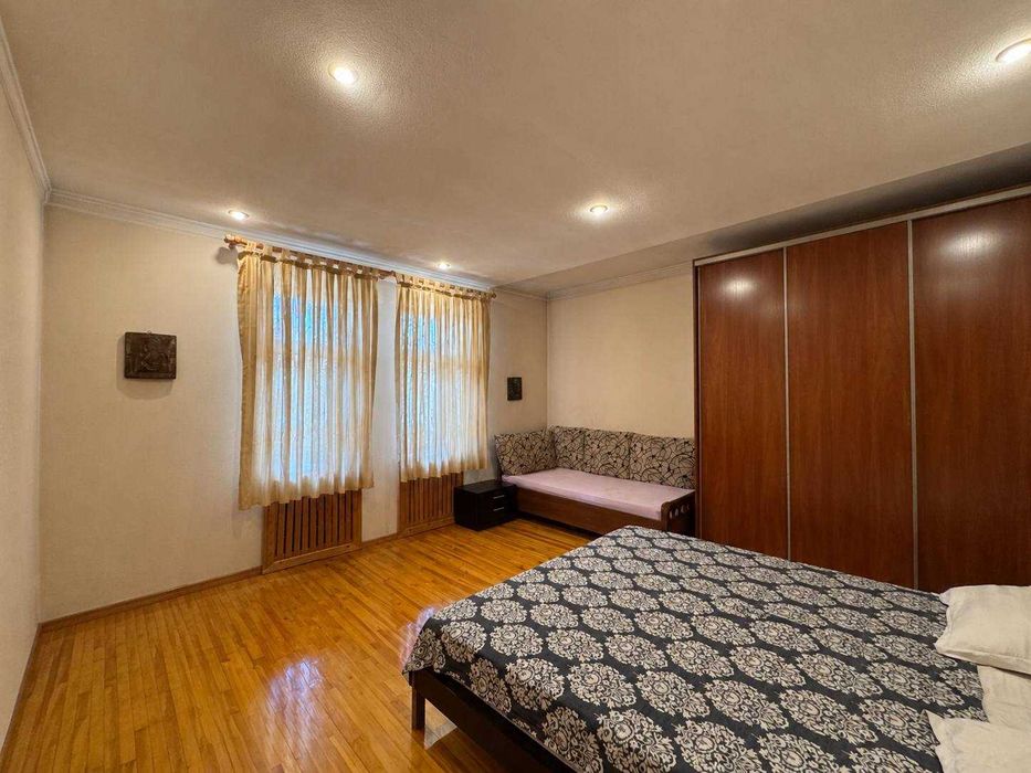Продается 4-комн Дом,  3,8 сот, 189 м2, чайхана Салом (87648)