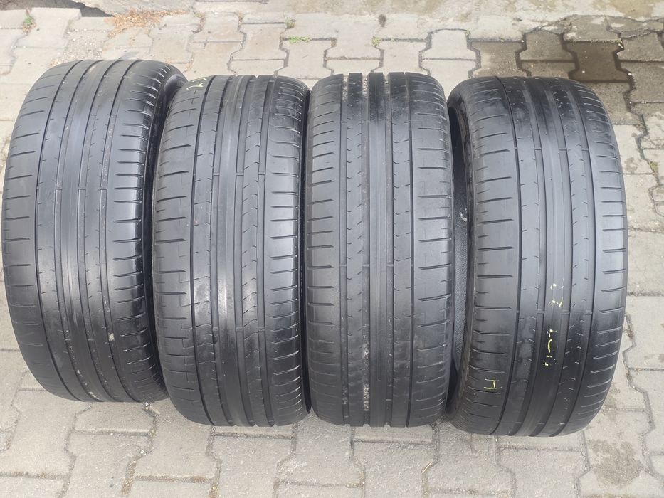 235 40 19 Pirelli