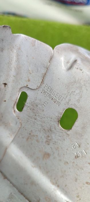 ARIPĂ FAȚĂ STÂNGA PEUGEOT RCZ COUPE / 2010-2015 / COD OEM YM11603980 / YM11603780 (4I2)