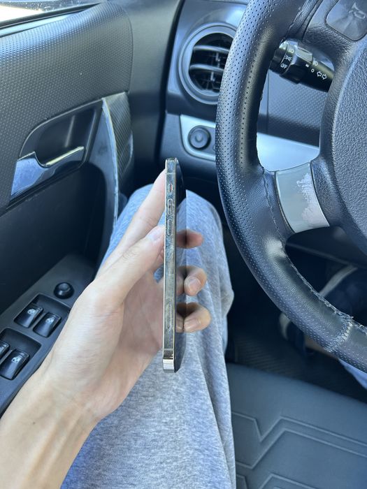 Продам Айфон 12 Pro 128gb 100%