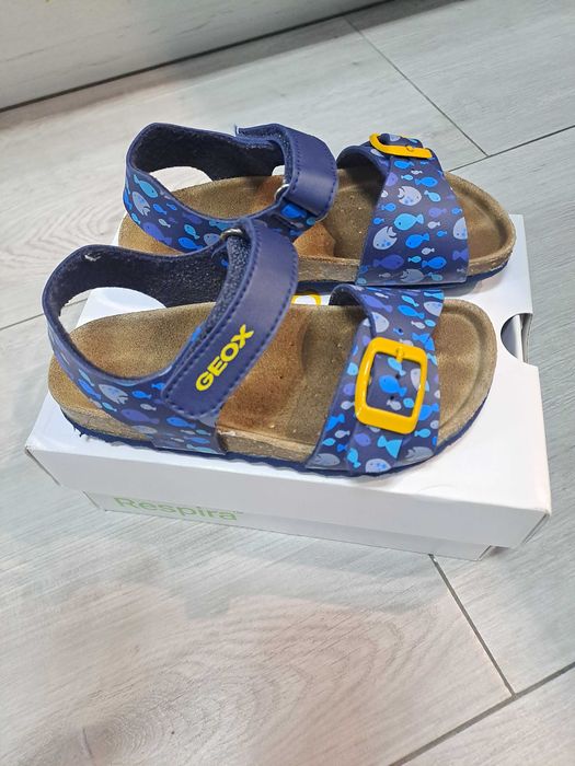 Детски сандали Geox
