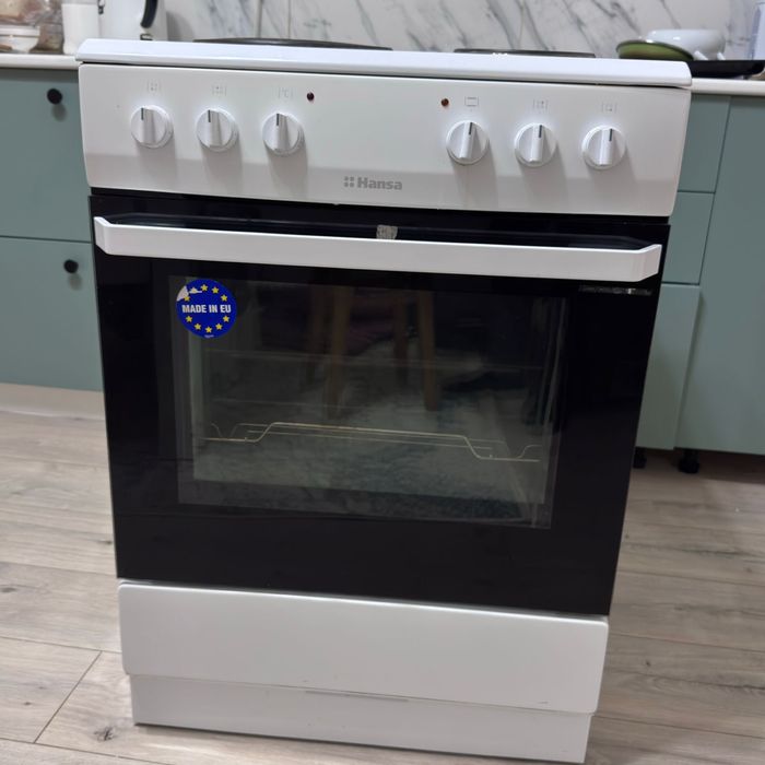 Продам плита Hansa 60CM