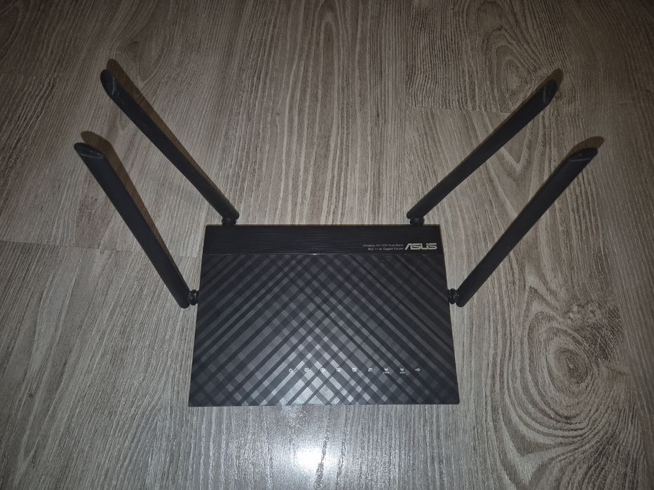 Router Asus AC1200